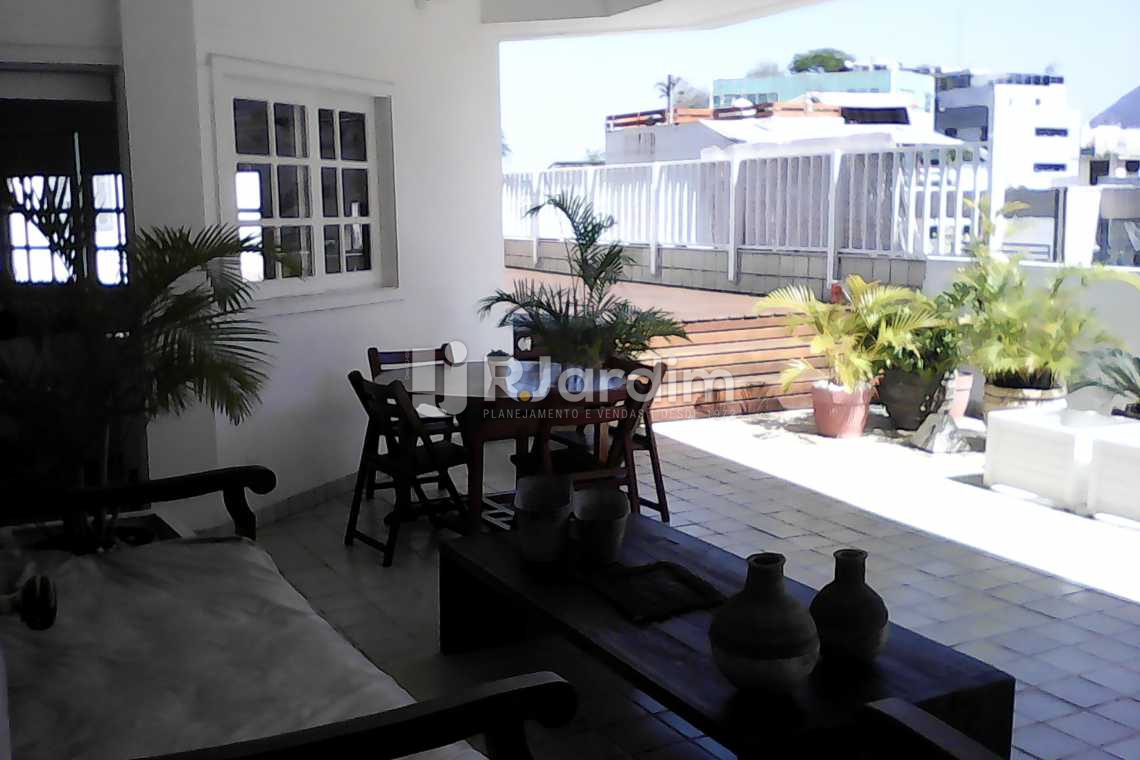 Conheça TERRAÇO do imóvel - Compra Venda Cobertura Lagoa 4 Quartos - LACO40142 - 25 TERRAÇO - Compra Venda Cobertura Lagoa 4 Quartos - LACO40142 - 25