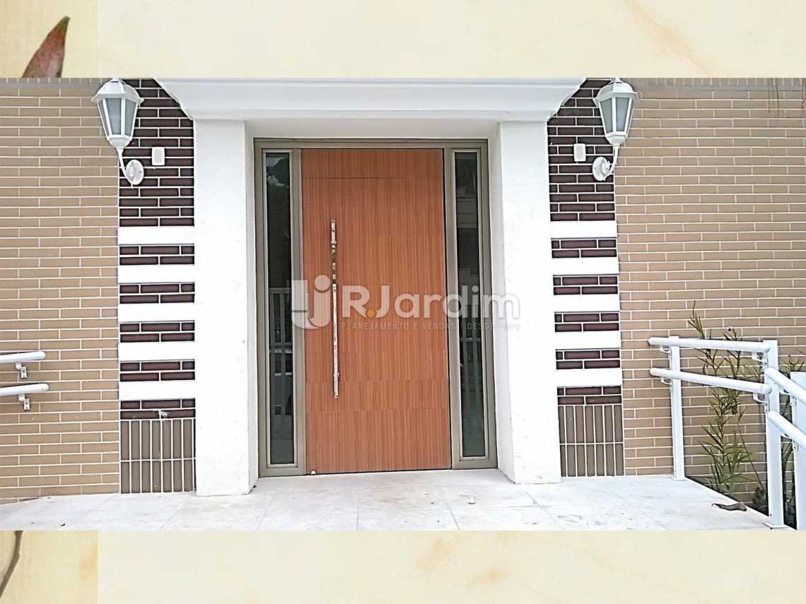 Conheça ENTRADA do imóvel - Casa em Condomínio 3 quartos à venda Freguesia (Jacarepaguá), Zona Oeste - Barra e Adjacentes,Rio de Janeiro - R$ 549.000 - LACN30002 - 7 ENTRADA - Casa em Condomínio 3 quartos à venda Freguesia (Jacarepaguá), Zona Oeste - Barra e Adjacentes,Rio de Janeiro - R$ 549.000 - LACN30002 - 7