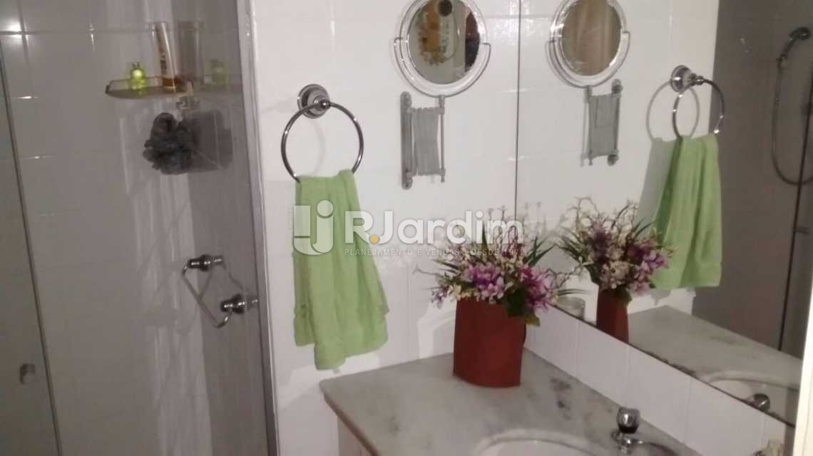 Conheça banheiro do imóvel - Cobertura À VENDA, Barra da Tijuca, Rio de Janeiro, RJ - LACO40050 - 21 banheiro - Cobertura À VENDA, Barra da Tijuca, Rio de Janeiro, RJ - LACO40050 - 21