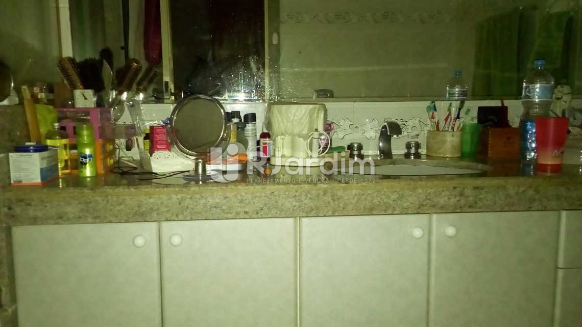 Conheça banheiro suite do imóvel - Apartamento À VENDA, Ipanema, Rio de Janeiro, RJ - LAAP40326 - 13 banheiro suite - Apartamento À VENDA, Ipanema, Rio de Janeiro, RJ - LAAP40326 - 13