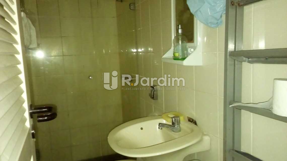 Conheça banheiro de empregada do imóvel - Apartamento À VENDA, Ipanema, Rio de Janeiro, RJ - LAAP40326 - 27 banheiro de empregada - Apartamento À VENDA, Ipanema, Rio de Janeiro, RJ - LAAP40326 - 27