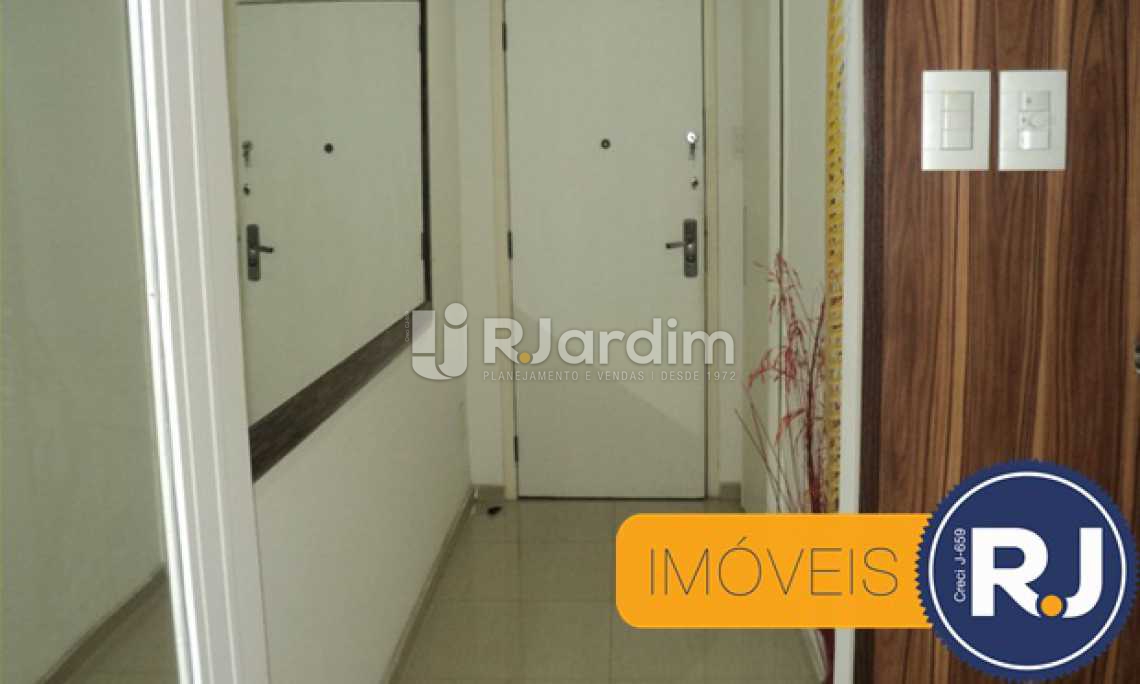 Conheça Hall de entrada do imóvel - Apartamento À VENDA, Copacabana, Rio de Janeiro, RJ - LAAP30741 - 1 Hall de entrada - Apartamento À VENDA, Copacabana, Rio de Janeiro, RJ - LAAP30741 - 1
