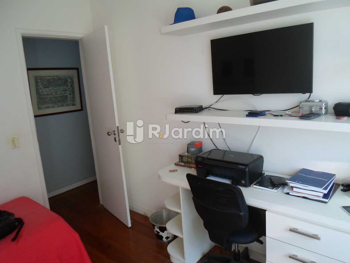 Conheça Quarto 1 do imóvel - Cobertura 4 Quartos Leblon Zona sul Rio de Janeiro RJ - LACO40058 - 17 Quarto 1 - Cobertura 4 Quartos Leblon Zona sul Rio de Janeiro RJ - LACO40058 - 17