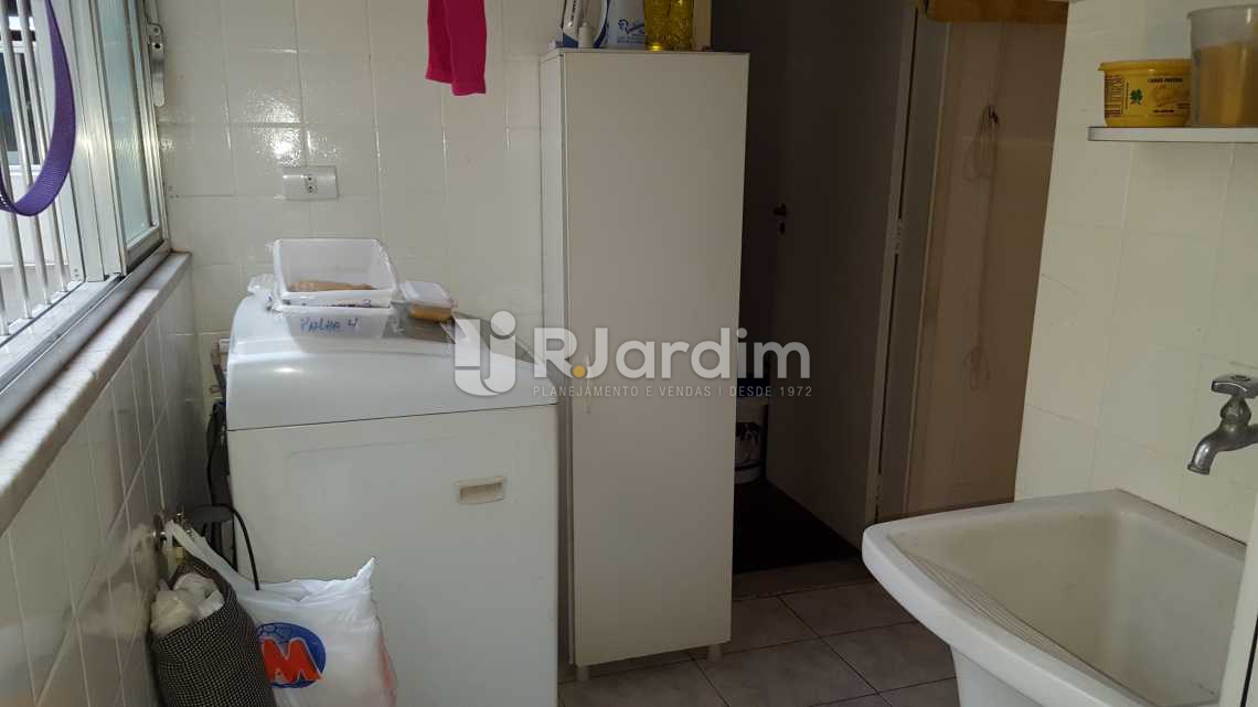 Conheça ÁREA DE SERVIÇO do imóvel - Apartamento À VENDA, Copacabana, Rio de Janeiro, RJ - LAAP30754 - 18 ÁREA DE SERVIÇO - Apartamento À VENDA, Copacabana, Rio de Janeiro, RJ - LAAP30754 - 18