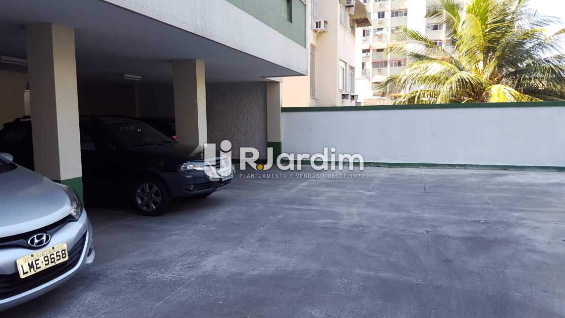 Conheça GARAGEM do imóvel - Apartamento À Venda - Jardim Botânico - Rio de Janeiro - RJ - LAAP30762 - 20 GARAGEM - Apartamento À Venda - Jardim Botânico - Rio de Janeiro - RJ - LAAP30762 - 20