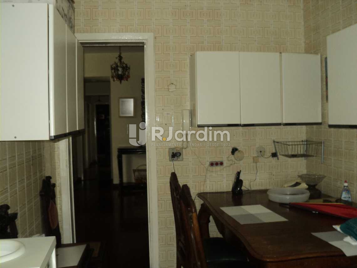 Conheça Copa-cozinha do imóvel - Apartamento 3 Quartos Cosme Velho Zona sul Rio de Janeiro RJ - LAAP30772 - 20 Copa-cozinha - Apartamento 3 Quartos Cosme Velho Zona sul Rio de Janeiro RJ - LAAP30772 - 20