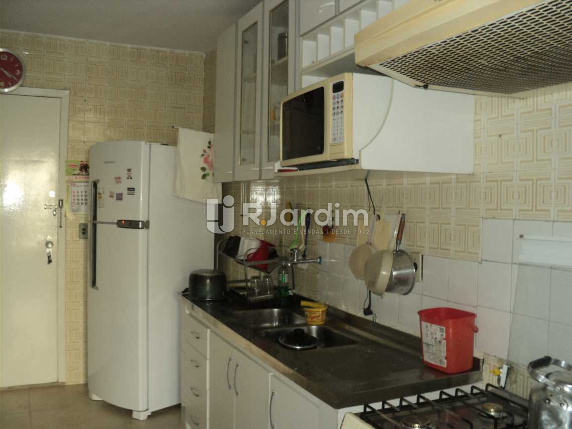 Conheça Copa -cozinha do imóvel - Apartamento 3 Quartos Cosme Velho Zona sul Rio de Janeiro RJ - LAAP30772 - 22 Copa -cozinha - Apartamento 3 Quartos Cosme Velho Zona sul Rio de Janeiro RJ - LAAP30772 - 22
