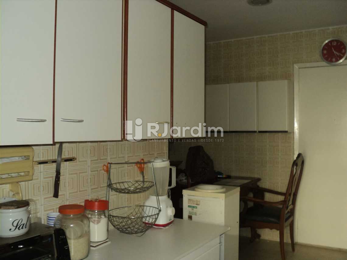 Conheça Copa-cozinha do imóvel - Apartamento 3 Quartos Cosme Velho Zona sul Rio de Janeiro RJ - LAAP30772 - 23 Copa-cozinha - Apartamento 3 Quartos Cosme Velho Zona sul Rio de Janeiro RJ - LAAP30772 - 23