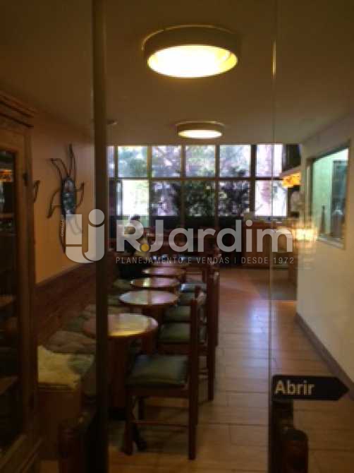 Conheça Lounge do imóvel - Flat Residencial Ipanema Zona Sul Rio de Janeiro RJ - LAFL10021 - 17 Lounge - Flat Residencial Ipanema Zona Sul Rio de Janeiro RJ - LAFL10021 - 17