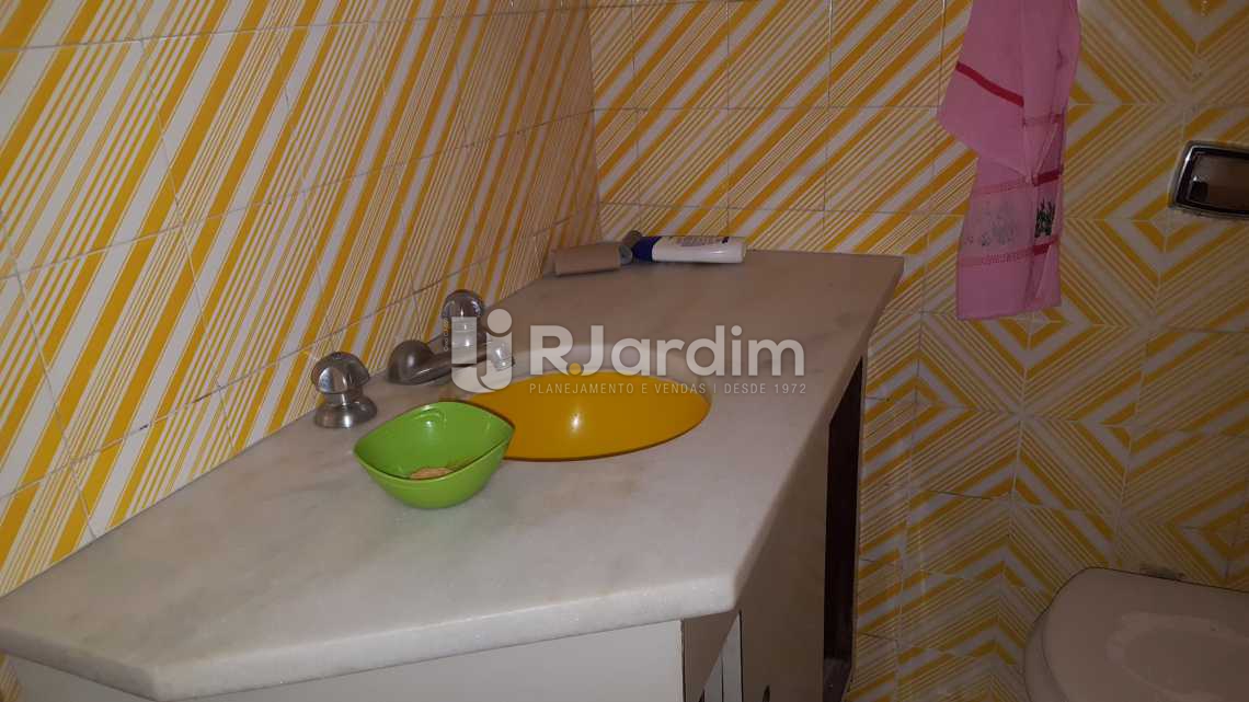 Conheça BANHEIRO SOCIAL 1 do imóvel - Apartamento Rua Prudente de Morais,Ipanema, Zona Sul,Rio de Janeiro, RJ À Venda, 3 Quartos, 158m² - LAAP30784 - 17 BANHEIRO SOCIAL 1 - Apartamento Rua Prudente de Morais,Ipanema, Zona Sul,Rio de Janeiro, RJ À Venda, 3 Quartos, 158m² - LAAP30784 - 17