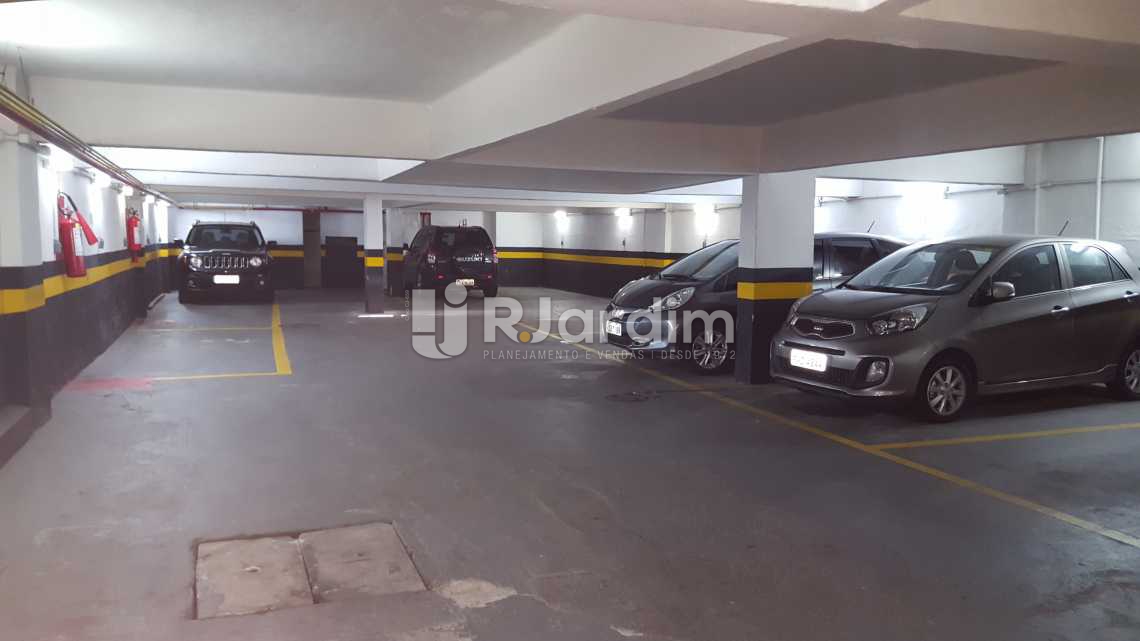 Conheça GARAGEM do imóvel - Apartamento Rua Prudente de Morais,Ipanema, Zona Sul,Rio de Janeiro, RJ À Venda, 3 Quartos, 158m² - LAAP30784 - 23 GARAGEM - Apartamento Rua Prudente de Morais,Ipanema, Zona Sul,Rio de Janeiro, RJ À Venda, 3 Quartos, 158m² - LAAP30784 - 23