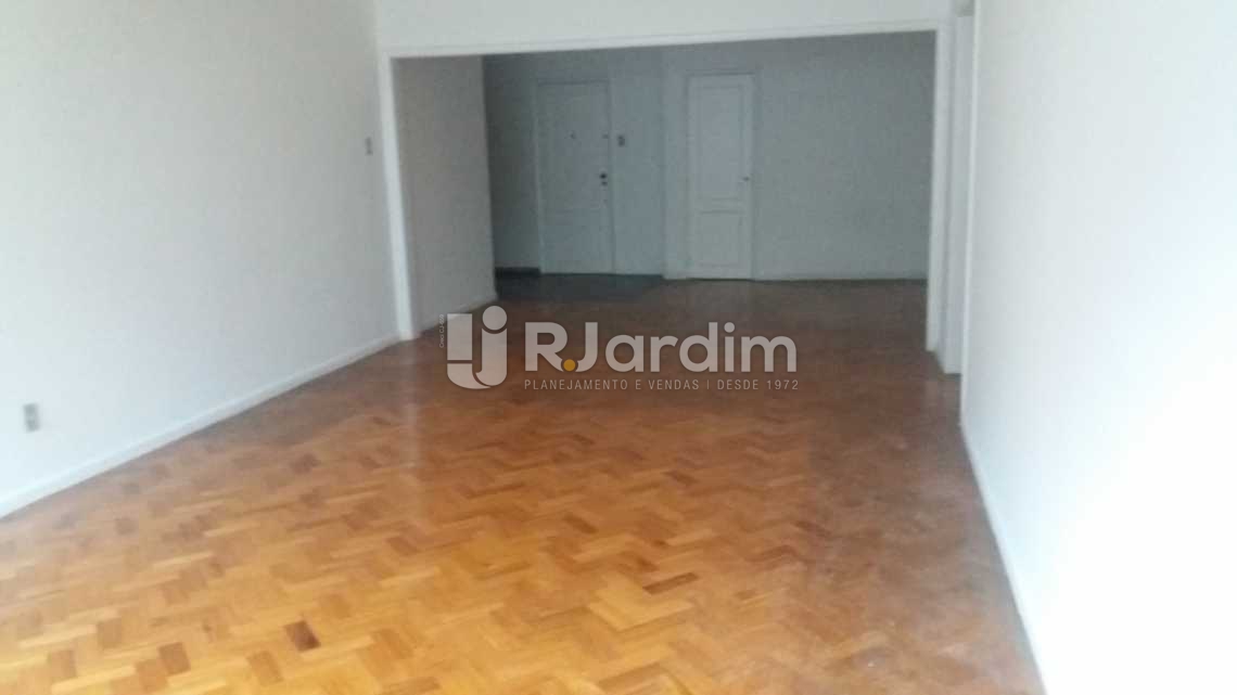 Conheça Sala do imóvel - Compra Venda Avaliação Imóveis Copacabana 3 Quartos - LAAP30785 - 21 Sala - Compra Venda Avaliação Imóveis Copacabana 3 Quartos - LAAP30785 - 21