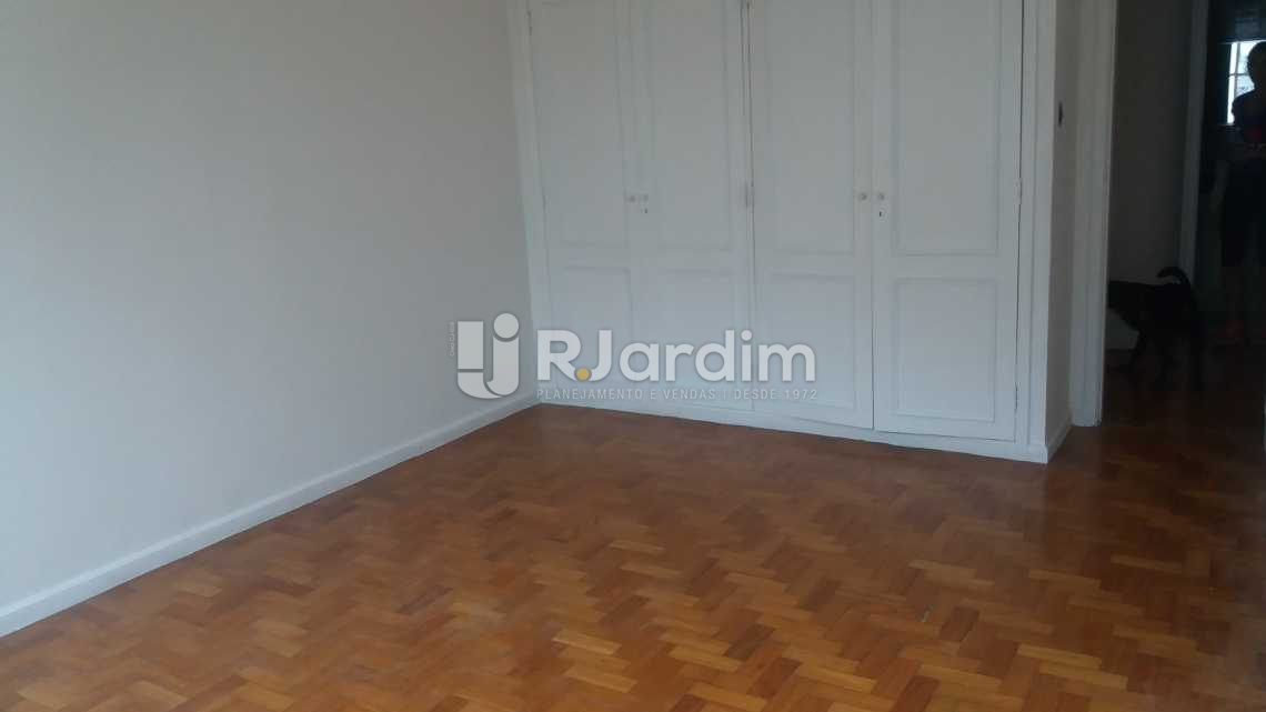 Conheça Quarto do imóvel - Compra Venda Avaliação Imóveis Copacabana 3 Quartos - LAAP30785 - 8 Quarto - Compra Venda Avaliação Imóveis Copacabana 3 Quartos - LAAP30785 - 8