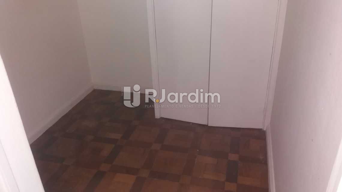 Conheça Dependência do imóvel - Compra Venda Avaliação Imóveis Copacabana 3 Quartos - LAAP30785 - 19 Dependência - Compra Venda Avaliação Imóveis Copacabana 3 Quartos - LAAP30785 - 19