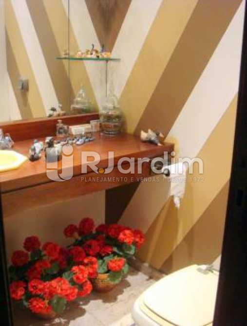 Conheça Lavabo do imóvel - Apartamento 4 Quartos Ipanema Zona Sul Rio de Janeiro RJ - LAAP40348 - 6 Lavabo - Apartamento 4 Quartos Ipanema Zona Sul Rio de Janeiro RJ - LAAP40348 - 6