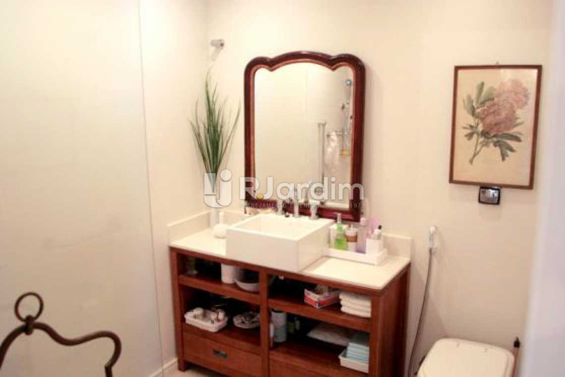 Conheça banheiro social 2 do imóvel - Apartamento À VENDA, Ipanema, Rio de Janeiro, RJ - LAAP30793 - 7 banheiro social 2 - Apartamento À VENDA, Ipanema, Rio de Janeiro, RJ - LAAP30793 - 7