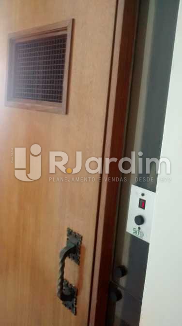 Conheça elevador interno do imóvel - Cobertura À VENDA, Ipanema, Rio de Janeiro, RJ - LACO30111 - 22 elevador interno - Cobertura À VENDA, Ipanema, Rio de Janeiro, RJ - LACO30111 - 22