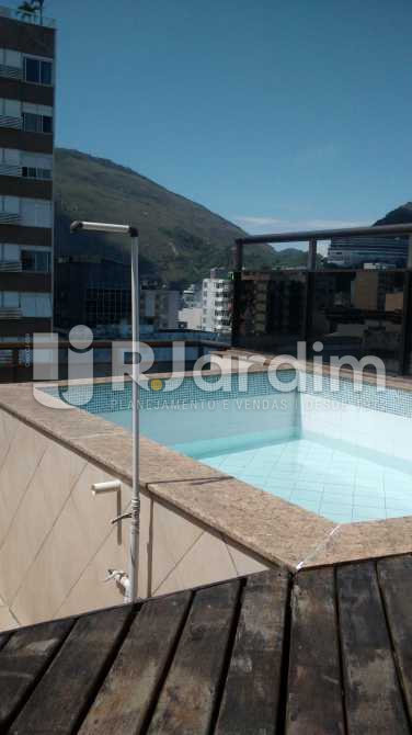Conheça piscina / vista livre do imóvel - Cobertura À VENDA, Ipanema, Rio de Janeiro, RJ - LACO30111 - 10 piscina / vista livre - Cobertura À VENDA, Ipanema, Rio de Janeiro, RJ - LACO30111 - 10