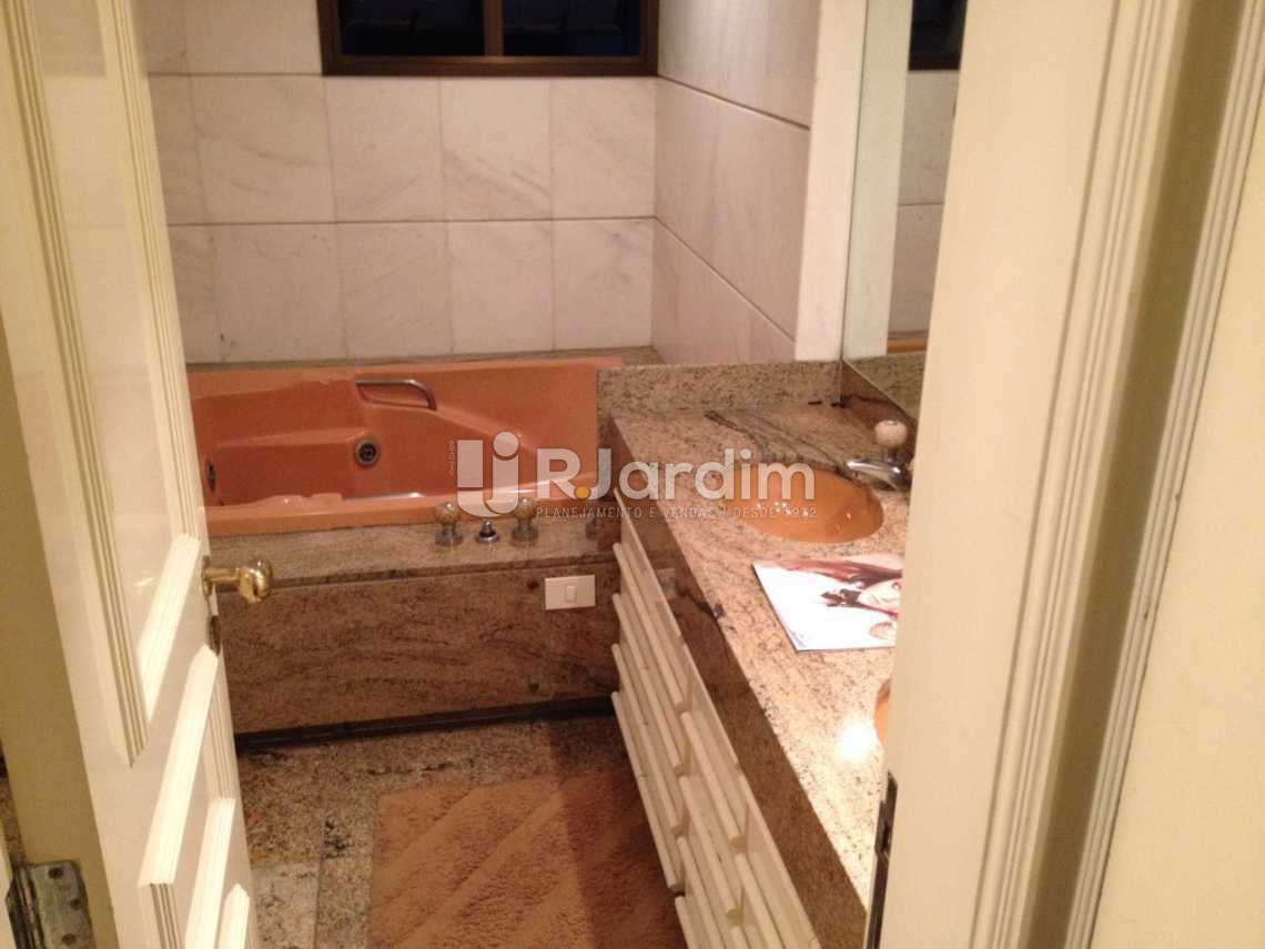 Conheça banheiro social do imóvel - Apartamento À VENDA, Leblon, Rio de Janeiro, RJ - LAAP40353 - 22 banheiro social - Apartamento À VENDA, Leblon, Rio de Janeiro, RJ - LAAP40353 - 22
