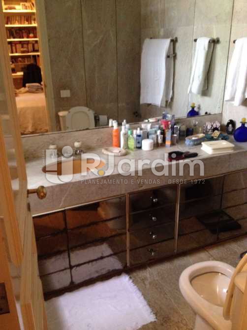 Conheça banheiro social do imóvel - Apartamento À VENDA, Leblon, Rio de Janeiro, RJ - LAAP40353 - 23 banheiro social - Apartamento À VENDA, Leblon, Rio de Janeiro, RJ - LAAP40353 - 23