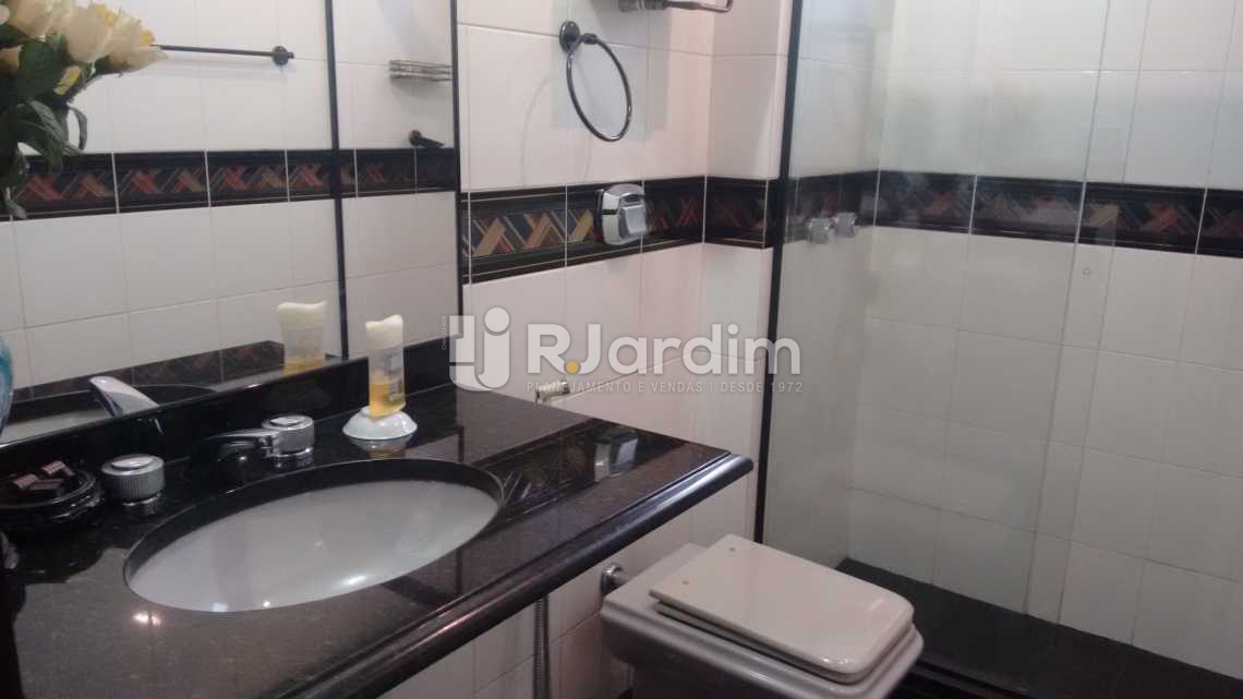 Conheça Banheiroda 1 suite do imóvel - Apartamento 4 quartos à venda Lagoa, Zona Sul,Rio de Janeiro - R$ 6.620.000 - LAAP40356 - 14 Banheiroda 1 suite - Apartamento 4 quartos à venda Lagoa, Zona Sul,Rio de Janeiro - R$ 6.620.000 - LAAP40356 - 14