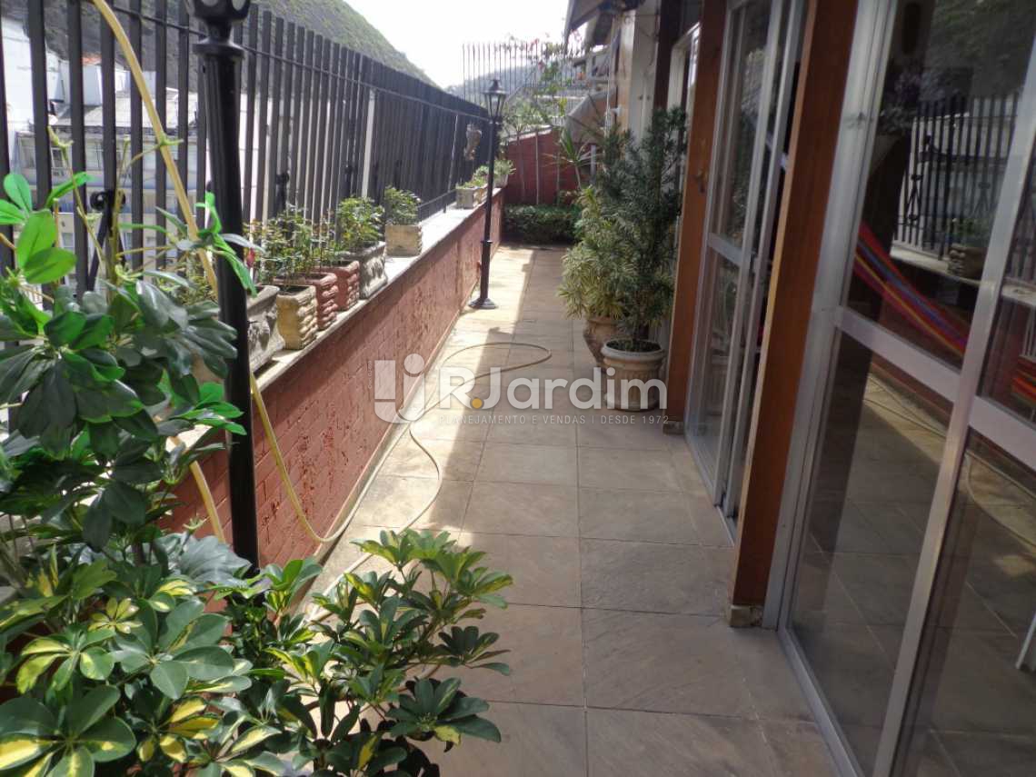 Conheça área externa do imóvel - Cobertura à venda Rua Barão de Ipanema,Copacabana, Zona Sul,Rio de Janeiro - R$ 2.700.000 - LACO30114 - 20 área externa - Cobertura à venda Rua Barão de Ipanema,Copacabana, Zona Sul,Rio de Janeiro - R$ 2.700.000 - LACO30114 - 20