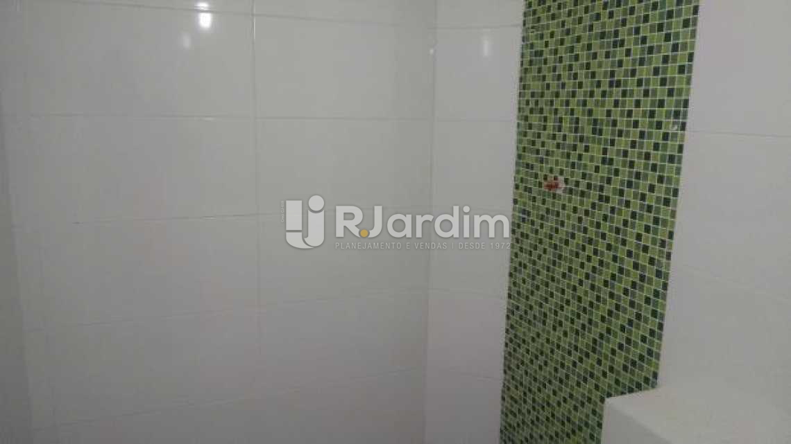 Conheça banheiro do imóvel - Casa 5 Quartos Copacabana Zona Sul Rio de Janeiro RJ - LACC50002 - 7 banheiro - Casa 5 Quartos Copacabana Zona Sul Rio de Janeiro RJ - LACC50002 - 7