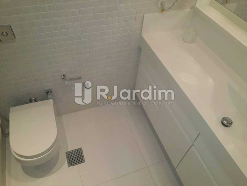 Conheça banheiro / suite Master do imóvel - Compra Venda Avaliação Imóveis Apartamento Lagoa 3 Quartos - LAAP30831 - 19 banheiro / suite Master - Compra Venda Avaliação Imóveis Apartamento Lagoa 3 Quartos - LAAP30831 - 19