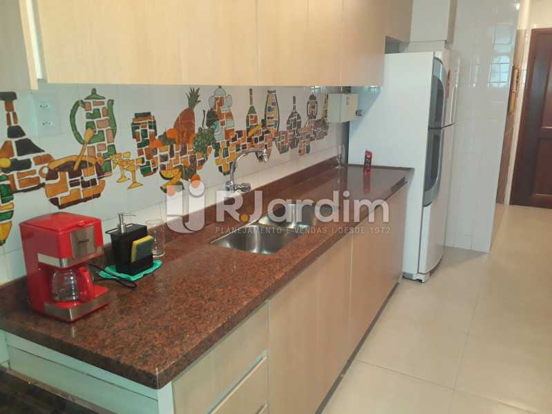 Conheça cozinha do imóvel - Compra Venda Avaliação Imóveis Apartamento Lagoa 3 Quartos - LAAP30831 - 26 cozinha - Compra Venda Avaliação Imóveis Apartamento Lagoa 3 Quartos - LAAP30831 - 26