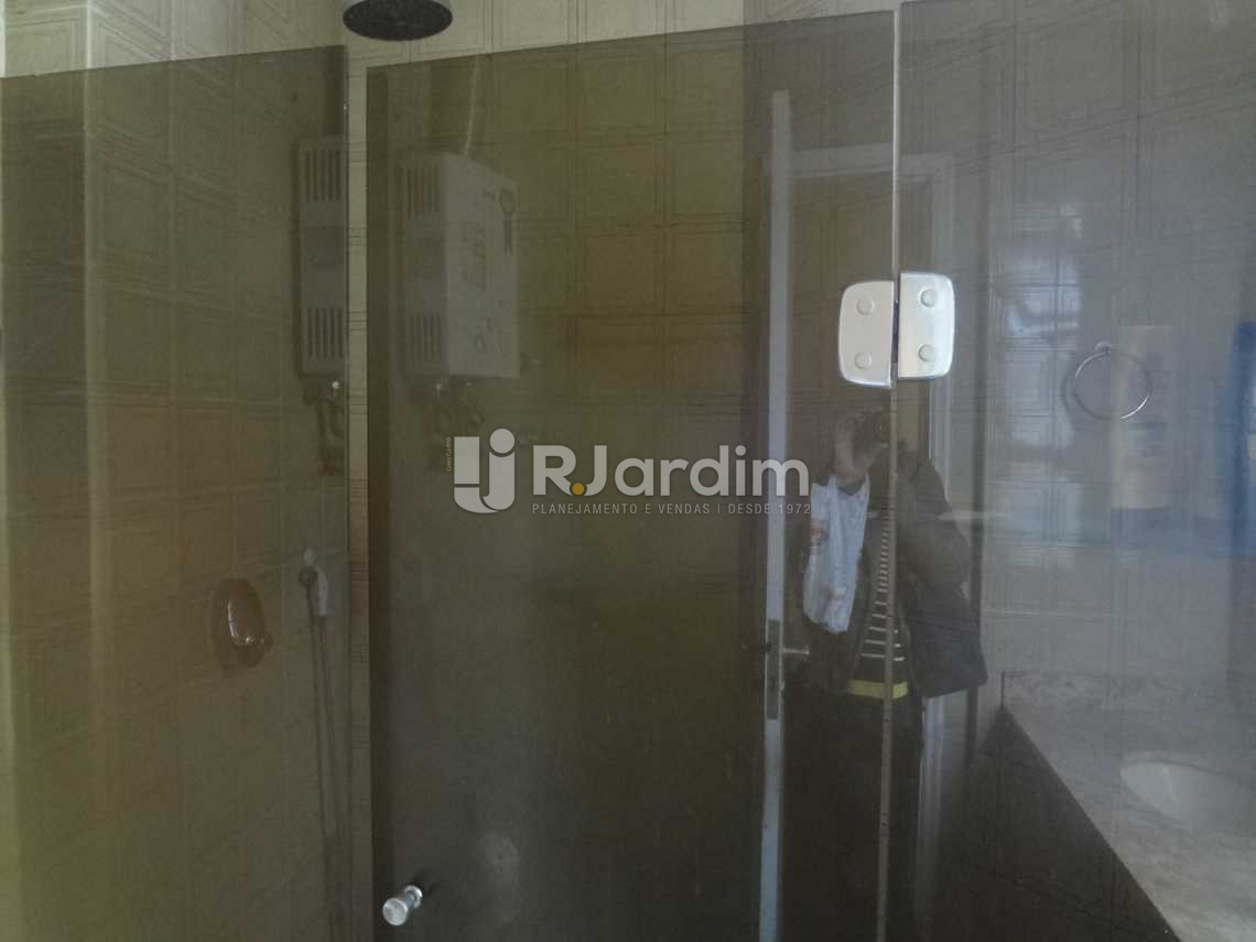 Conheça Banheiro da suíte 2 do imóvel - Compra Venda Avaliação Imóveis Apartamento Gávea 3 Quartos - LAAP30824 - 13 Banheiro da suíte 2 - Compra Venda Avaliação Imóveis Apartamento Gávea 3 Quartos - LAAP30824 - 13