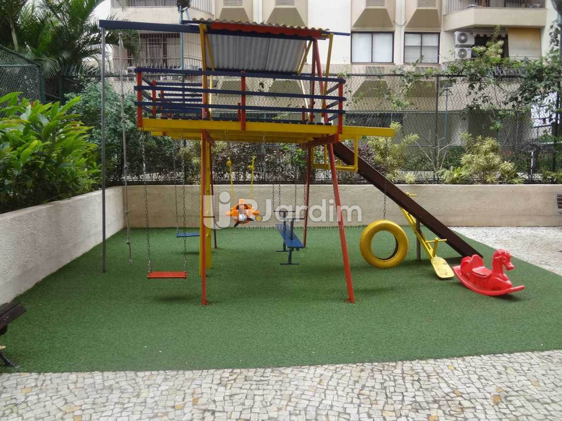 Conheça Playground do imóvel - Compra Venda Avaliação Imóveis Apartamento Gávea 3 Quartos - LAAP30824 - 19 Playground - Compra Venda Avaliação Imóveis Apartamento Gávea 3 Quartos - LAAP30824 - 19