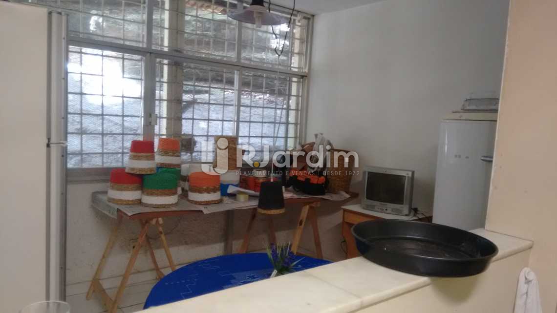 Conheça área /serviço do imóvel - Apartamento Padrão / 4 Quartos / Lagoa / Zona sul / Rio de Janeiro RJ - LAAP40370 - 19 área /serviço - Apartamento Padrão / 4 Quartos / Lagoa / Zona sul / Rio de Janeiro RJ - LAAP40370 - 19