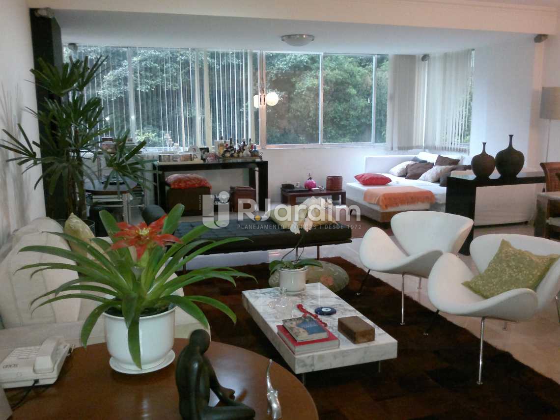 Conheça Sala do imóvel - Apartamento Padrão / 3 Quartos / Copacabana / Zona Sul / Rio de Janeiro RJ - LAAP30834 - 1 Sala - Apartamento Padrão / 3 Quartos / Copacabana / Zona Sul / Rio de Janeiro RJ - LAAP30834 - 1