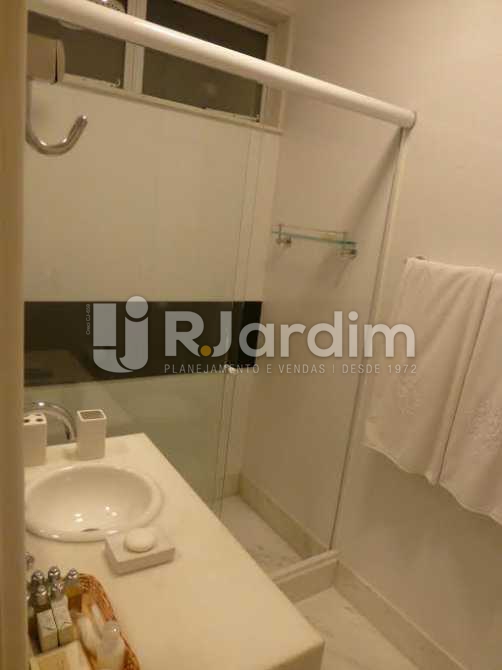 Conheça BANHEIRO do imóvel - Apartamento 2 quartos para alugar Lagoa, Zona Sul,Rio de Janeiro - R$ 5.000 - LAAP20588 - 17 BANHEIRO - Apartamento 2 quartos para alugar Lagoa, Zona Sul,Rio de Janeiro - R$ 5.000 - LAAP20588 - 17