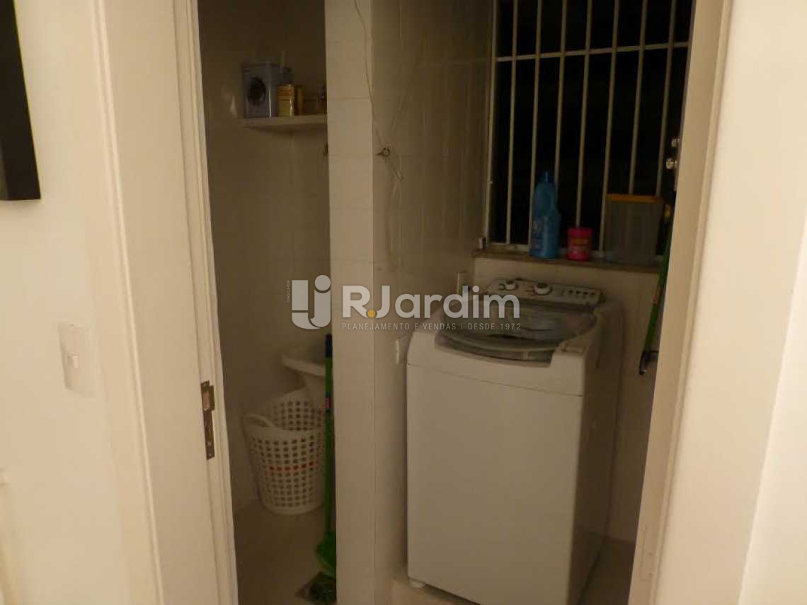Conheça BANHEIRO E ÁREA DE SERVIÇO do imóvel - Apartamento 2 quartos para alugar Lagoa, Zona Sul,Rio de Janeiro - R$ 5.000 - LAAP20588 - 20 BANHEIRO E ÁREA DE SERVIÇO - Apartamento 2 quartos para alugar Lagoa, Zona Sul,Rio de Janeiro - R$ 5.000 - LAAP20588 - 20