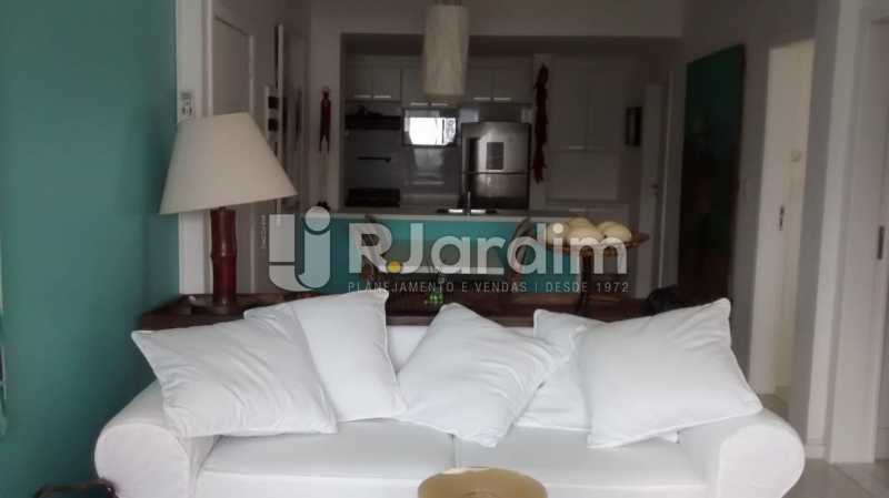 Conheça SALA do imóvel - Apartamento 2 quartos para alugar Lagoa, Zona Sul,Rio de Janeiro - R$ 5.000 - LAAP20588 - 4 SALA - Apartamento 2 quartos para alugar Lagoa, Zona Sul,Rio de Janeiro - R$ 5.000 - LAAP20588 - 4