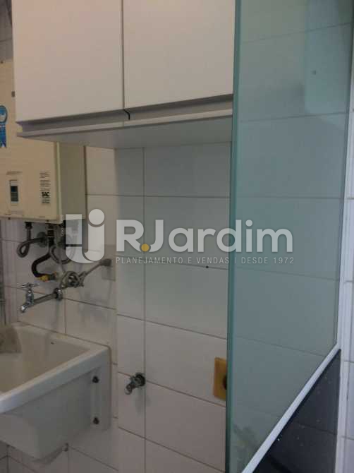 Conheça Cozinha do imóvel - Compra Venda Avaliação Imóveis Apartamento Ipanema 2 Quartos - LAAP20594 - 13 Cozinha - Compra Venda Avaliação Imóveis Apartamento Ipanema 2 Quartos - LAAP20594 - 13