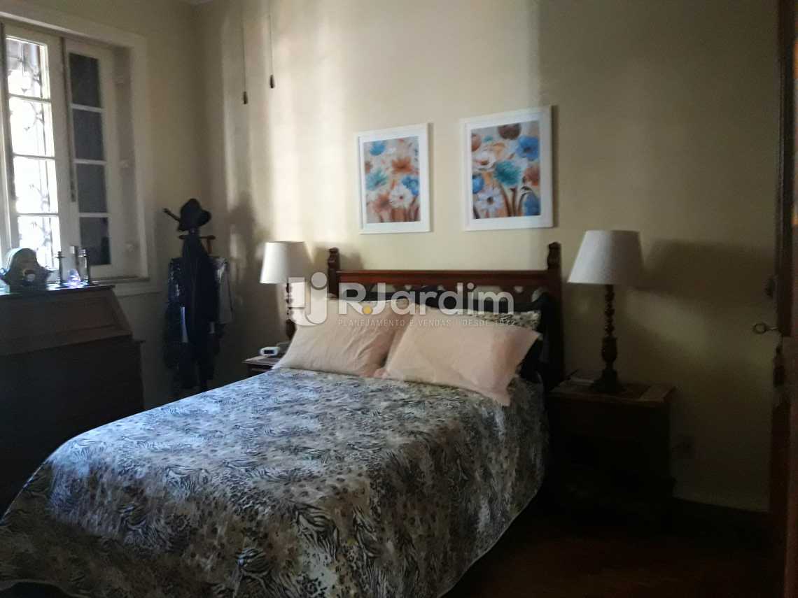Conheça Quarto do imóvel - Imóveis Compra e Venda Jardim Botânico Casas - LACA40020 - 16 Quarto - Imóveis Compra e Venda Jardim Botânico Casas - LACA40020 - 16