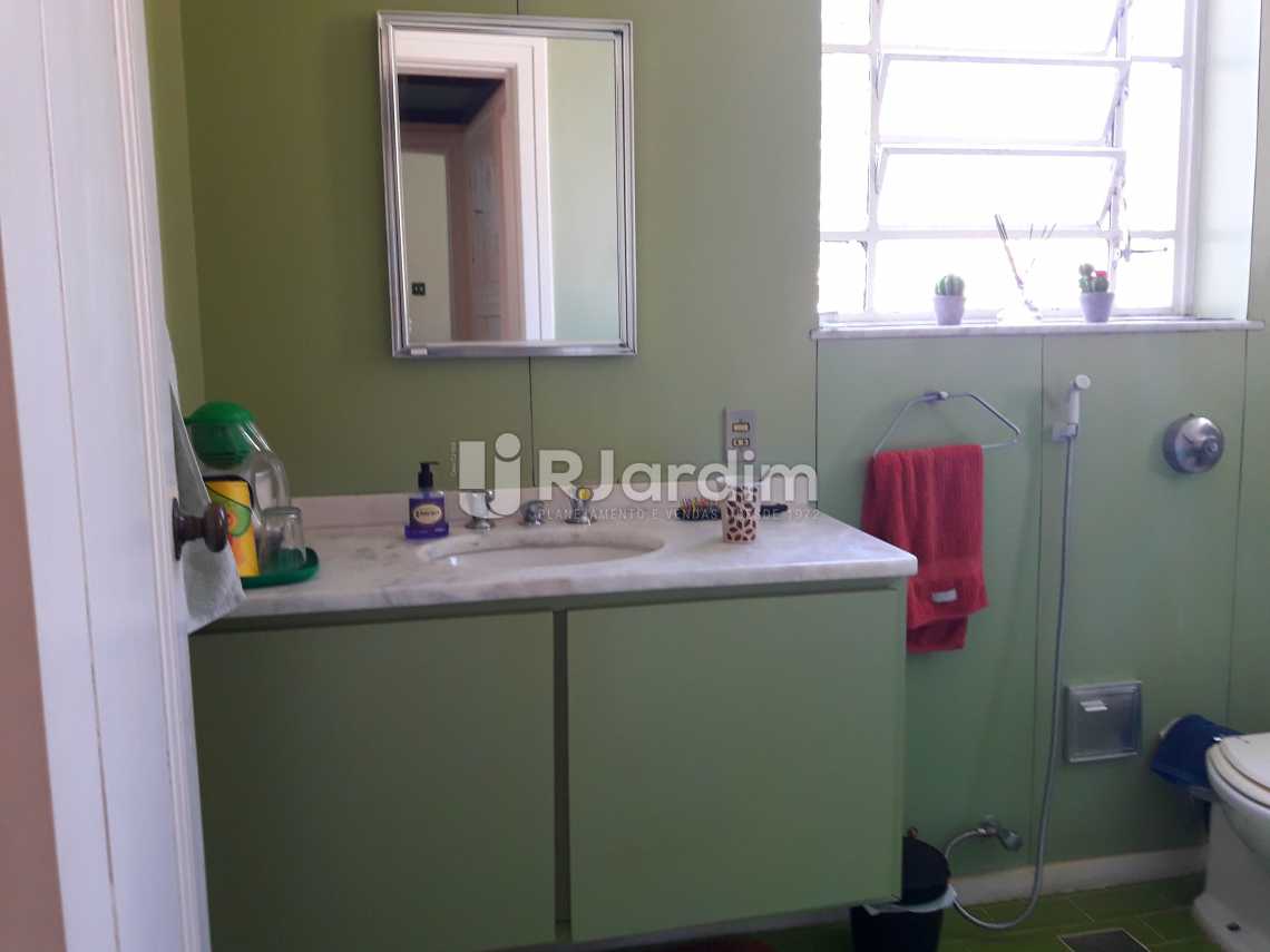 Conheça Banheiro do imóvel - Imóveis Compra e Venda Jardim Botânico Casas - LACA40020 - 22 Banheiro - Imóveis Compra e Venda Jardim Botânico Casas - LACA40020 - 22