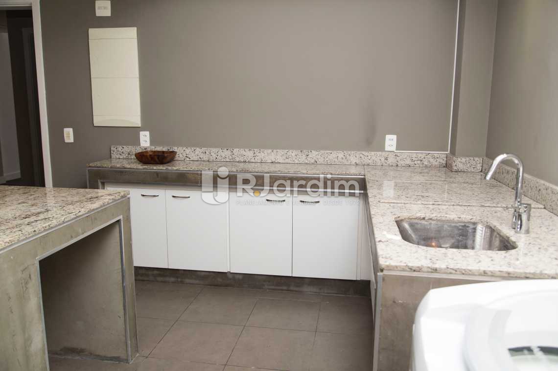 Conheça COZINHA do imóvel - Apartamento / 4 Quartos / Copacabana / Zona Sul / Rio de Janeiro RJ - LAAP40377 - 16 COZINHA - Apartamento / 4 Quartos / Copacabana / Zona Sul / Rio de Janeiro RJ - LAAP40377 - 16