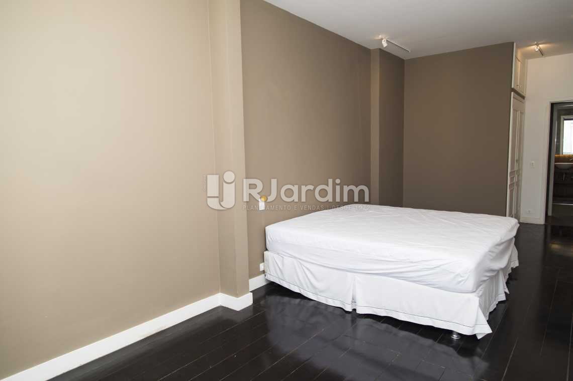Conheça QUARTO - 2o ANDAR do imóvel - Apartamento / 4 Quartos / Copacabana / Zona Sul / Rio de Janeiro RJ - LAAP40377 - 27 QUARTO - 2o ANDAR - Apartamento / 4 Quartos / Copacabana / Zona Sul / Rio de Janeiro RJ - LAAP40377 - 27