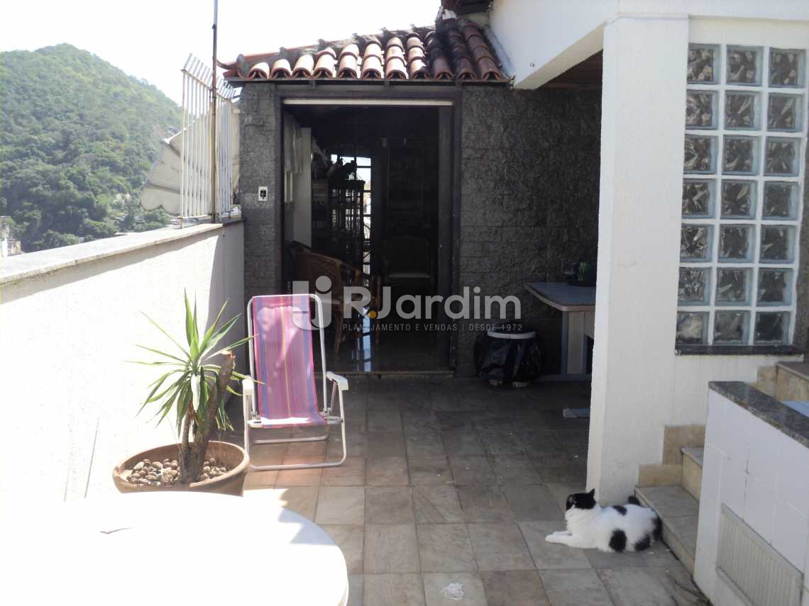 Conheça Terraço do imóvel - Compra Venda Avaliação Imóveis Cobertura Botafogo 3 Quartos - LACO30117 - 27 Terraço - Compra Venda Avaliação Imóveis Cobertura Botafogo 3 Quartos - LACO30117 - 27