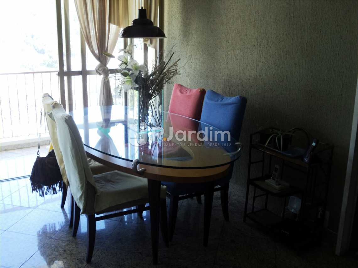 Conheça Sala do imóvel - Compra Venda Avaliação Imóveis Cobertura Botafogo 3 Quartos - LACO30117 - 5 Sala - Compra Venda Avaliação Imóveis Cobertura Botafogo 3 Quartos - LACO30117 - 5