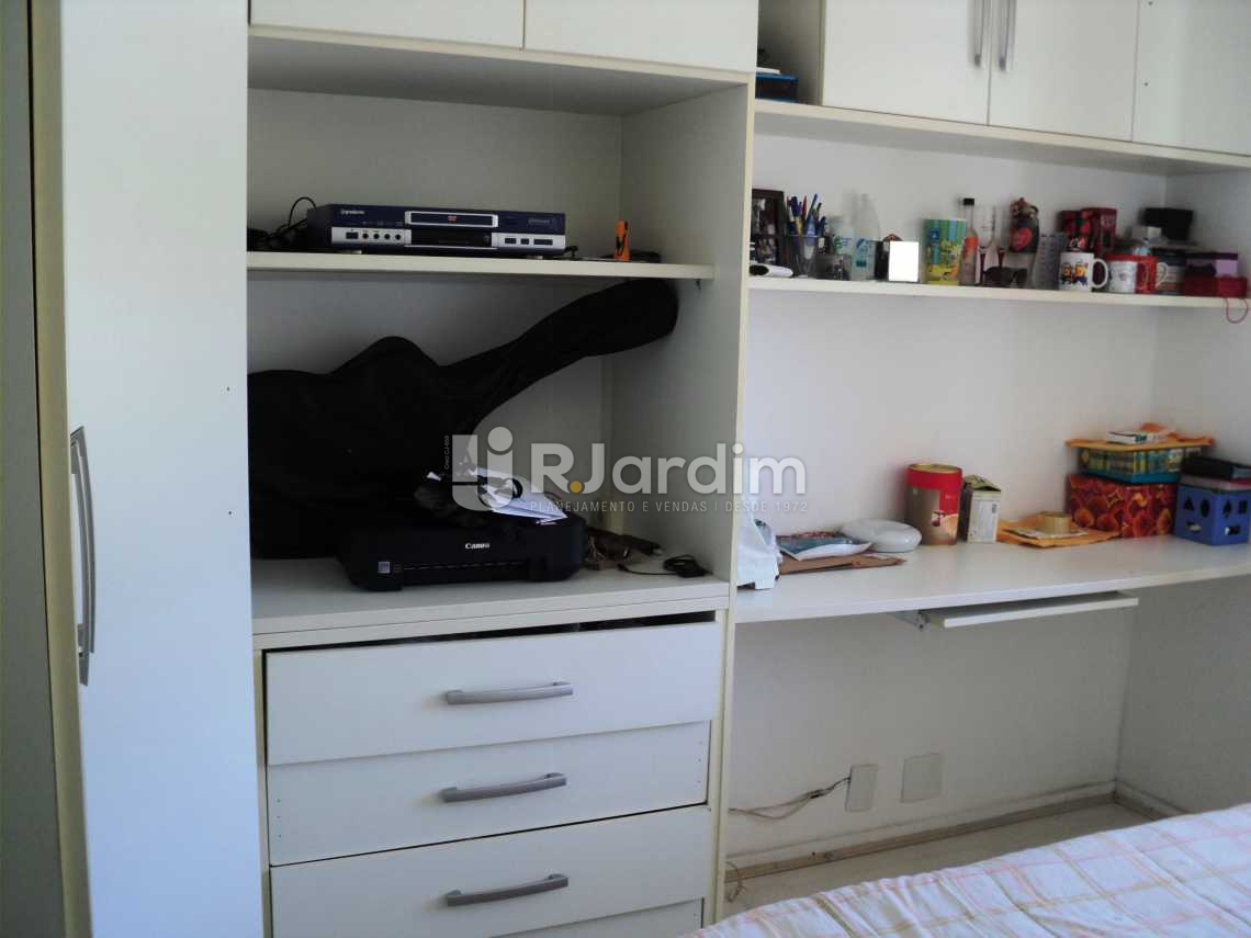 Conheça Quarto do imóvel - Compra Venda Avaliação Imóveis Cobertura Botafogo 3 Quartos - LACO30117 - 11 Quarto - Compra Venda Avaliação Imóveis Cobertura Botafogo 3 Quartos - LACO30117 - 11