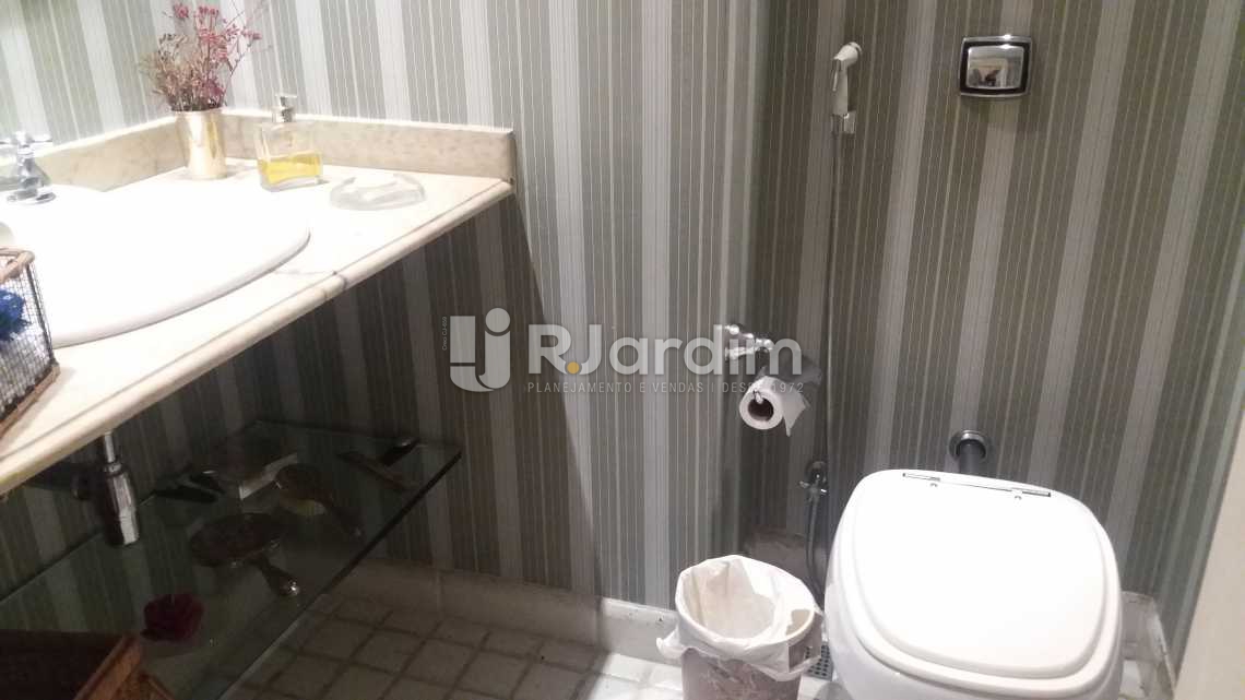 Conheça Lavabo do imóvel - Apartamento À VENDA, Flamengo, Rio de Janeiro, RJ - LAAP30862 - 13 Lavabo - Apartamento À VENDA, Flamengo, Rio de Janeiro, RJ - LAAP30862 - 13