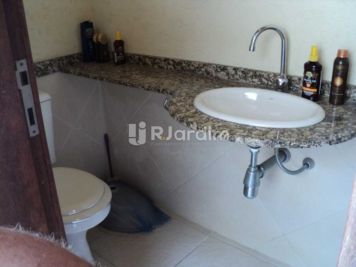 Conheça Lavabo terraço do imóvel - Cobertura À VENDA, Botafogo, Rio de Janeiro, RJ - LACO40066 - 28 Lavabo terraço - Cobertura À VENDA, Botafogo, Rio de Janeiro, RJ - LACO40066 - 28