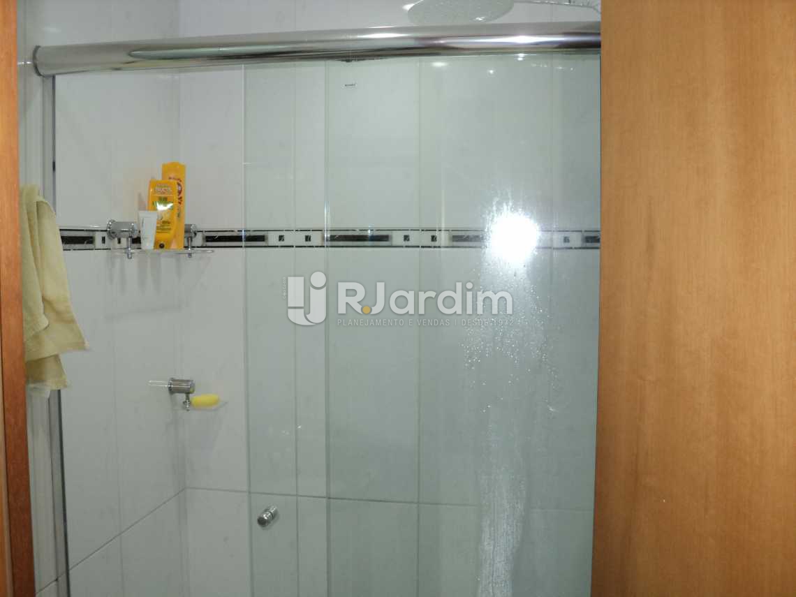 Conheça Banheiro suíte 2º piso do imóvel - Cobertura À VENDA, Botafogo, Rio de Janeiro, RJ - LACO40066 - 13 Banheiro suíte 2º piso - Cobertura À VENDA, Botafogo, Rio de Janeiro, RJ - LACO40066 - 13