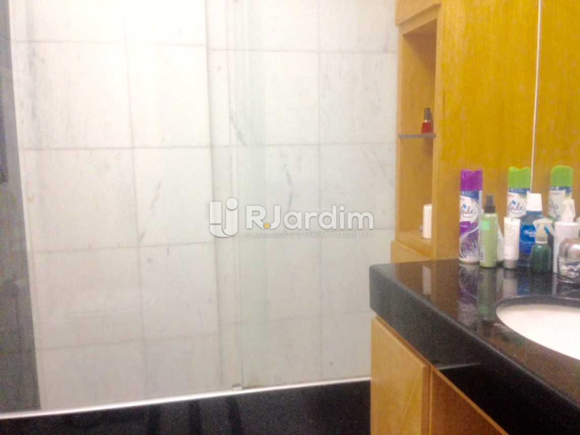 Conheça Banheiro Social do imóvel - Compra Venda Avaliação Apartamento Ipanema 3 Quartos - LAAP30896 - 10 Banheiro Social - Compra Venda Avaliação Apartamento Ipanema 3 Quartos - LAAP30896 - 10