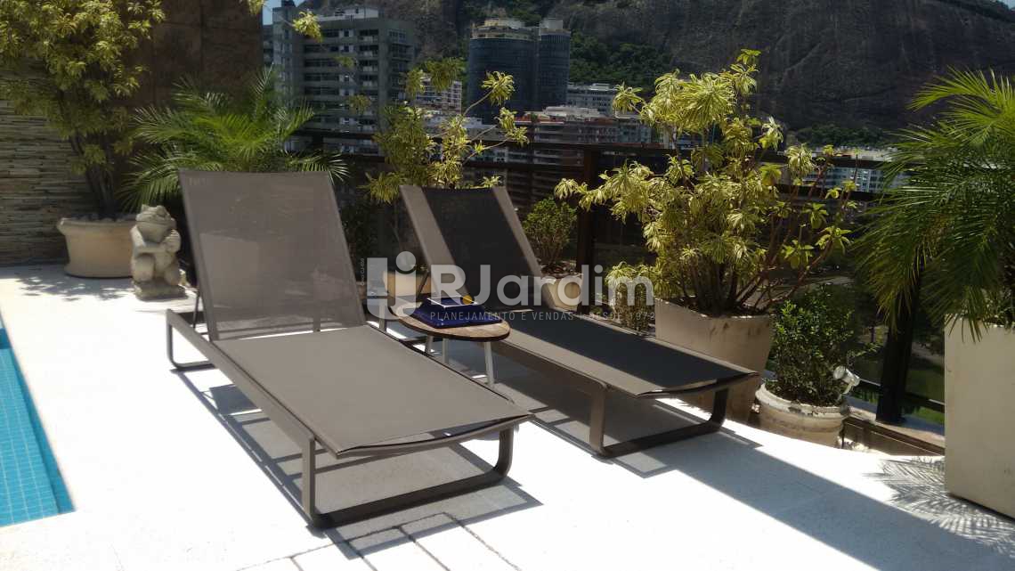 Conheça terraço/piscina do imóvel - Compra Venda Avaliação Imóveis Cobertura Lagoa 4 Suítes - LACO40067 - 21 terraço/piscina - Compra Venda Avaliação Imóveis Cobertura Lagoa 4 Suítes - LACO40067 - 21