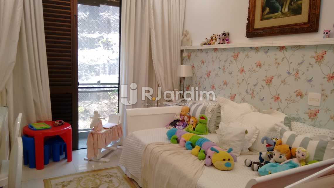 Conheça quarto do imóvel - Compra Venda Avaliação Imóveis Cobertura Lagoa 4 Suítes - LACO40067 - 24 quarto - Compra Venda Avaliação Imóveis Cobertura Lagoa 4 Suítes - LACO40067 - 24